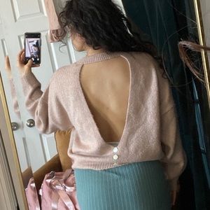 OVERSIZED BLUSHED SWEATER